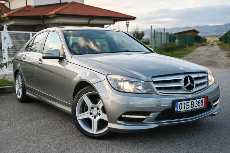 Mercedes-Benz C 250 AMG* 4Matic* V6* Avantgarde* Подгрев* КОЖА, снимка 1 - Автомобили и джипове - 47440845