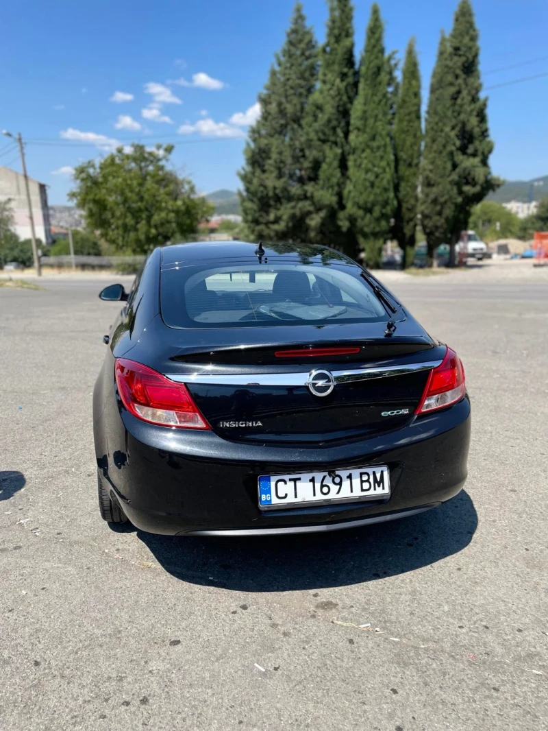 Opel Insignia, снимка 3 - Автомобили и джипове - 47554999