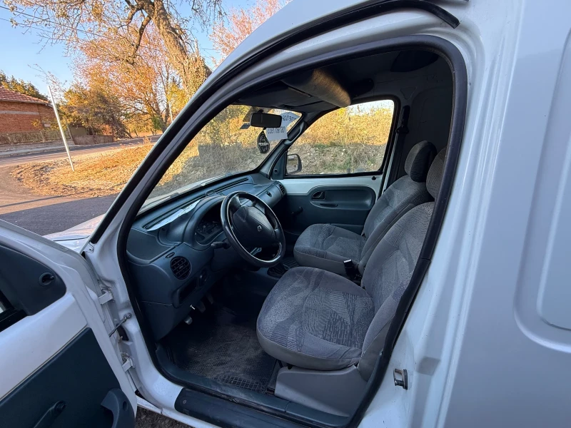 Renault Kangoo, снимка 5 - Автомобили и джипове - 47856158