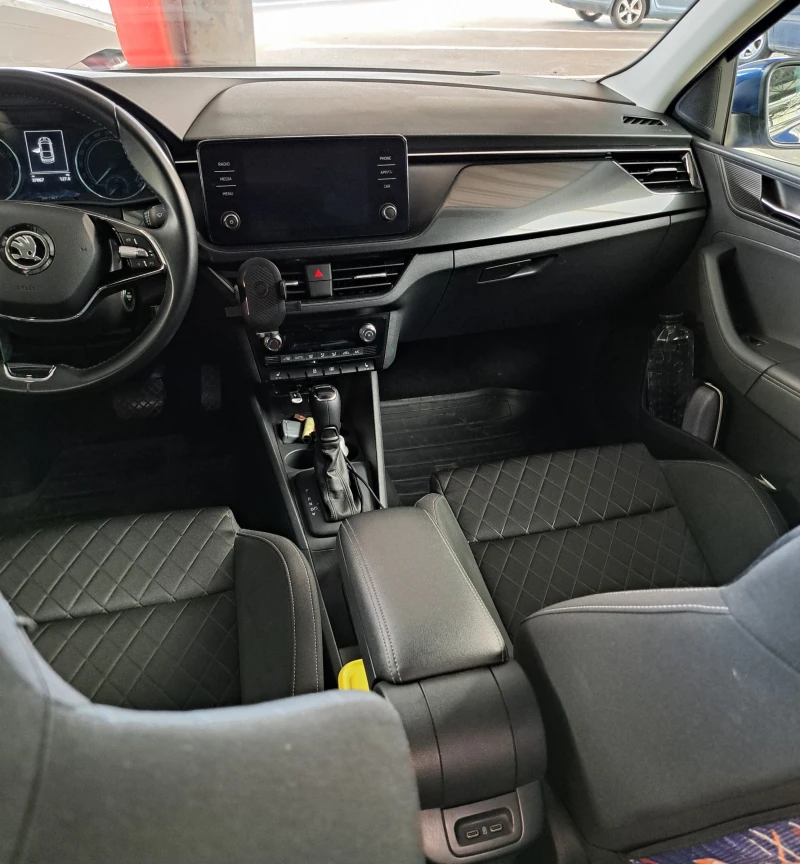 Skoda Rapid, снимка 8 - Автомобили и джипове - 52498217