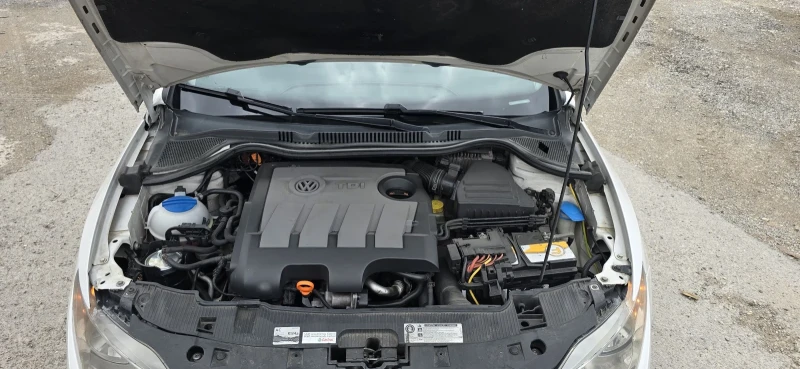 Seat Ibiza ST 1.6 TDI, снимка 15 - Автомобили и джипове - 52086105