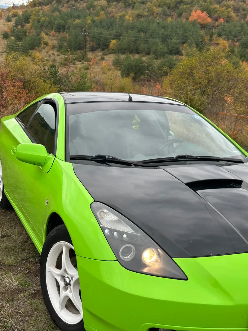 Toyota Celica 1.8VVTI, снимка 12 - Автомобили и джипове - 52807166