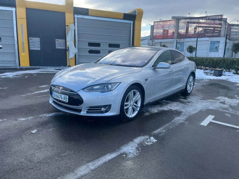 Tesla Model S 90D Free Supercharging Европейска 