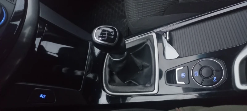 Hyundai I40, снимка 11 - Автомобили и джипове - 53056143