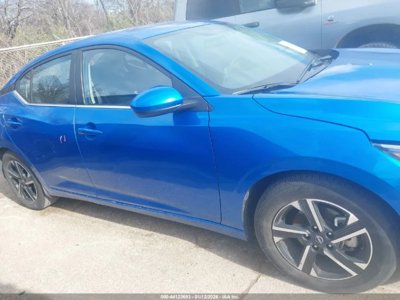 Nissan Sentra 2.0L I-4 DI, DOHC, VVT, 149HP Front Wheel Drive, снимка 5 - Автомобили и джипове - 53113105