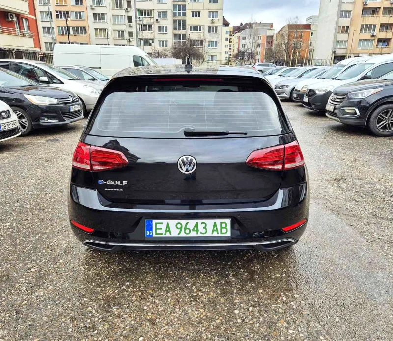 VW Golf E-Golf 36 kWh, снимка 6 - Автомобили и джипове - 53328983