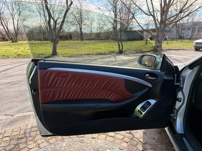 Mercedes-Benz CLK 320 CDI 370hp - Червен кожен салон, Спорт Пакет, снимка 9 - Автомобили и джипове - 53441542