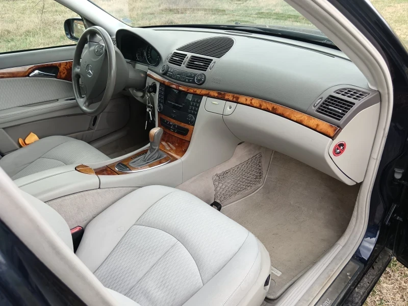 Mercedes-Benz E 320 W211 - изображение 6