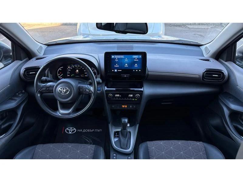 Toyota Yaris Cross 1.5HSD LOUNGE PANORAMA FWD | Mobile.bg � ����������� 8