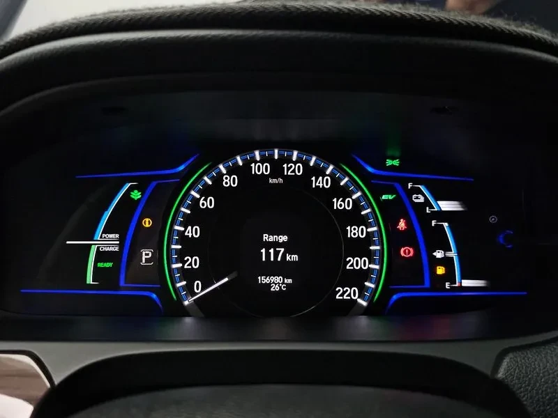 Honda Accord 2.0 Hybrid 9Th Generation, снимка 8 - Автомобили и джипове - 55841741