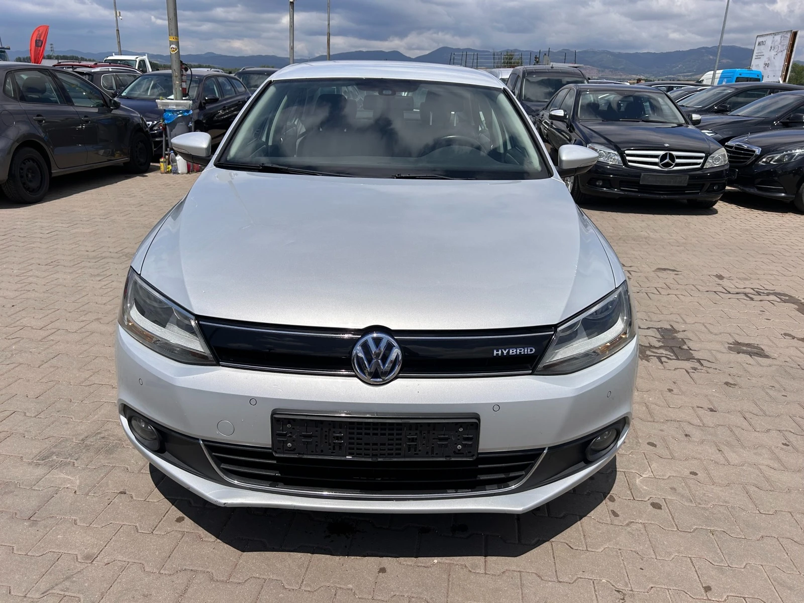 VW Jetta 1.4TSI HYBRID AVTOMAT/NAVI EURO 6 ЛИЗИНГ - изображение 3