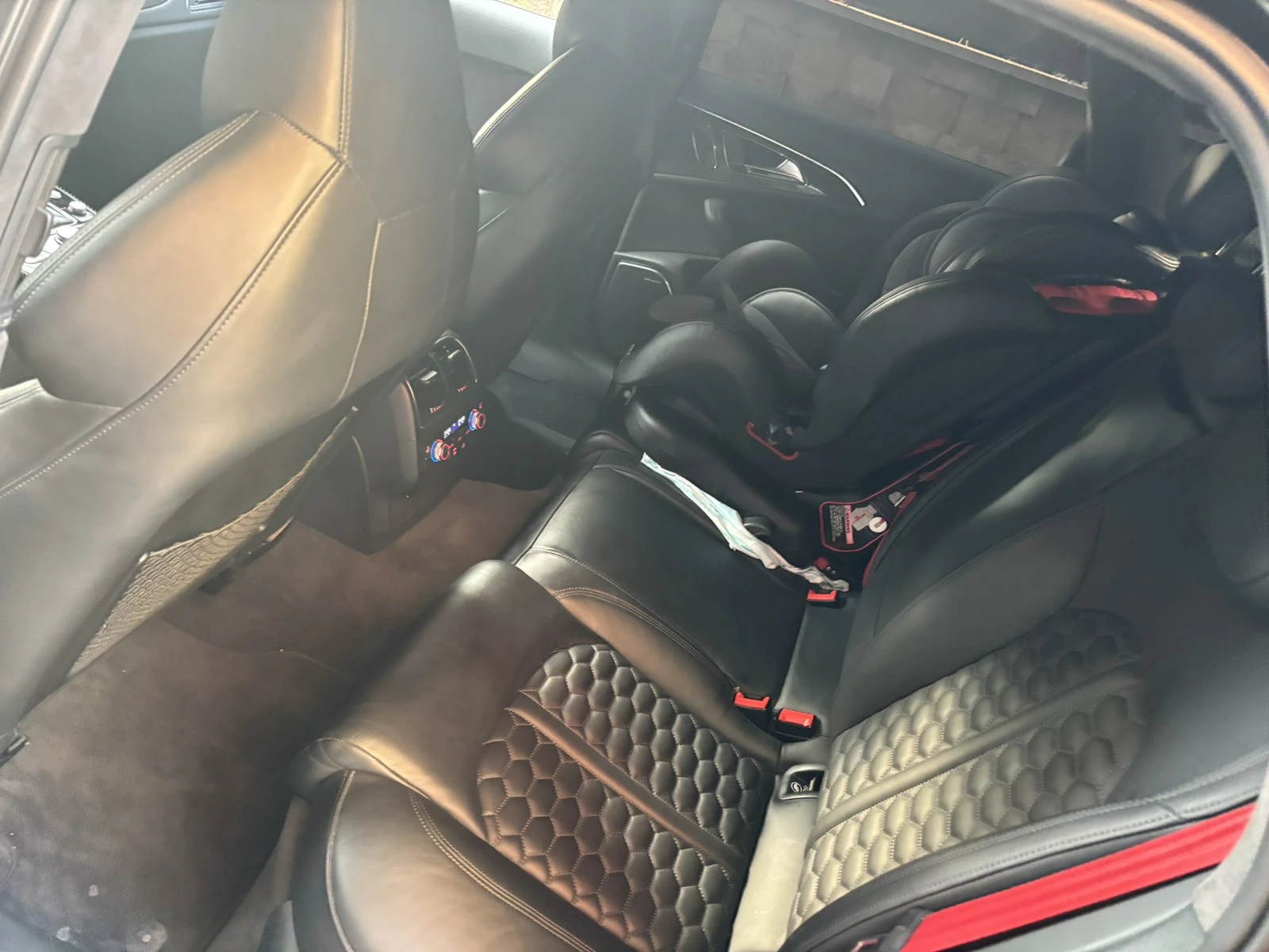 Audi Rs6 4.0 TFSI Performance B&O карбон керамика | Mobile.bg — изображение 13