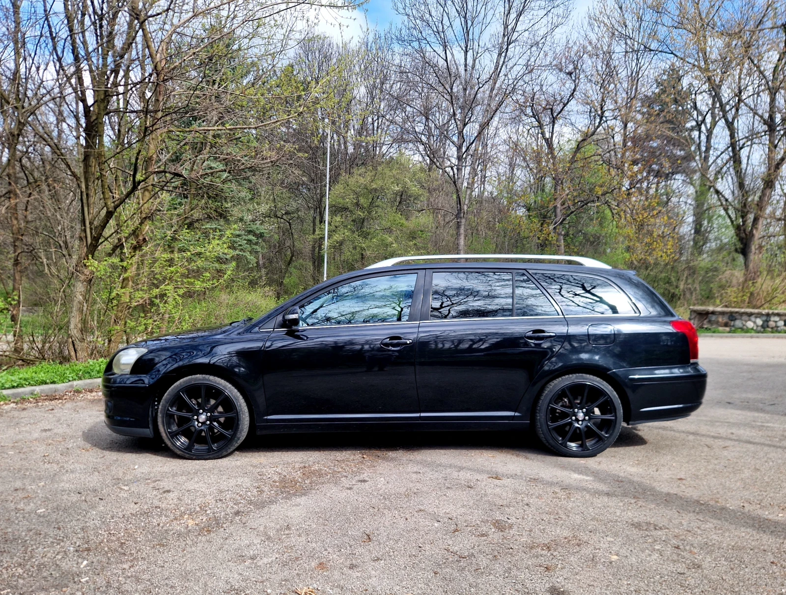Toyota Avensis 1.8 VVTI Facelift - изображение 3