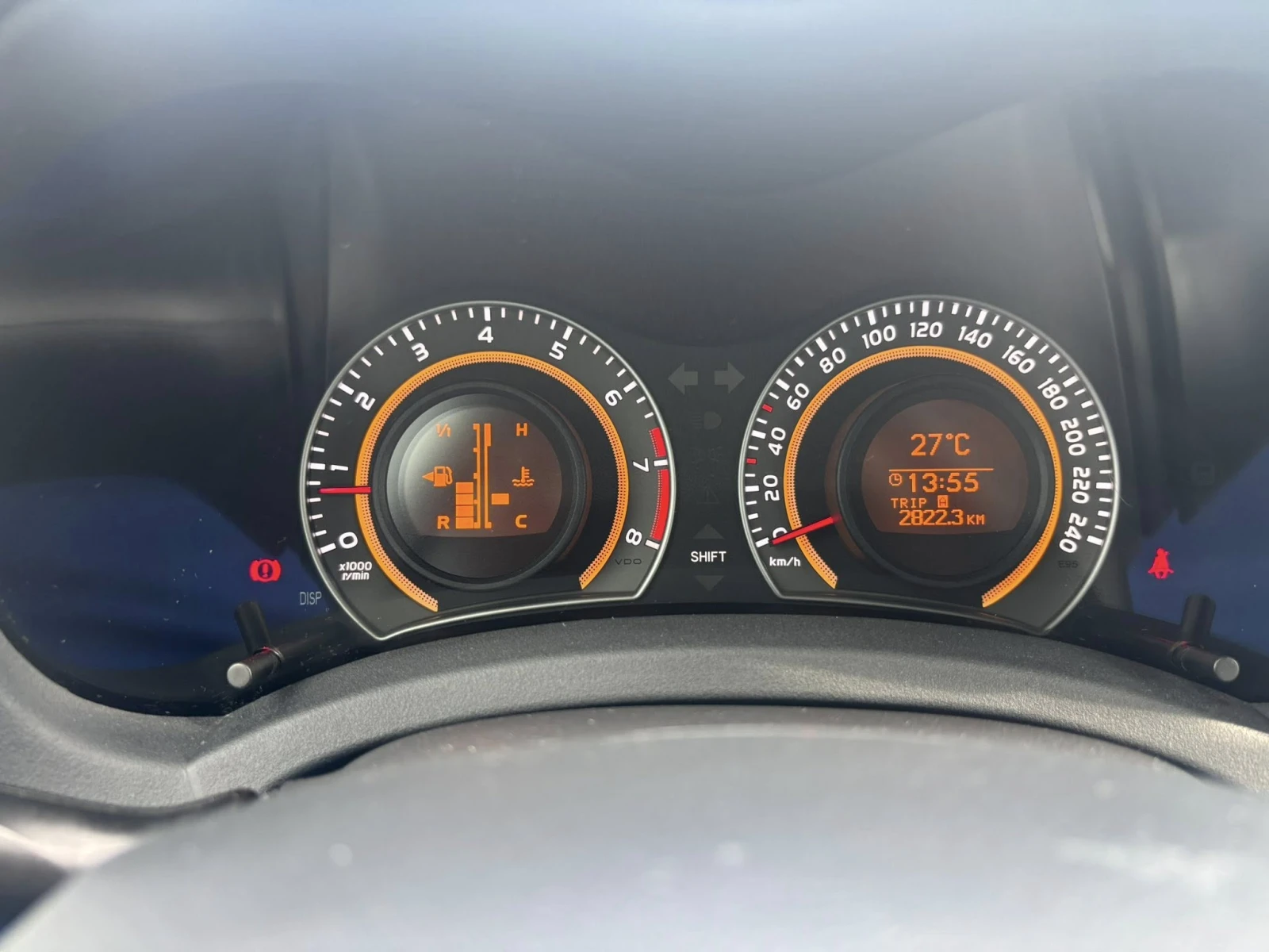 Toyota Auris 1.6 БЕНЗИН EURO5 - изображение 8