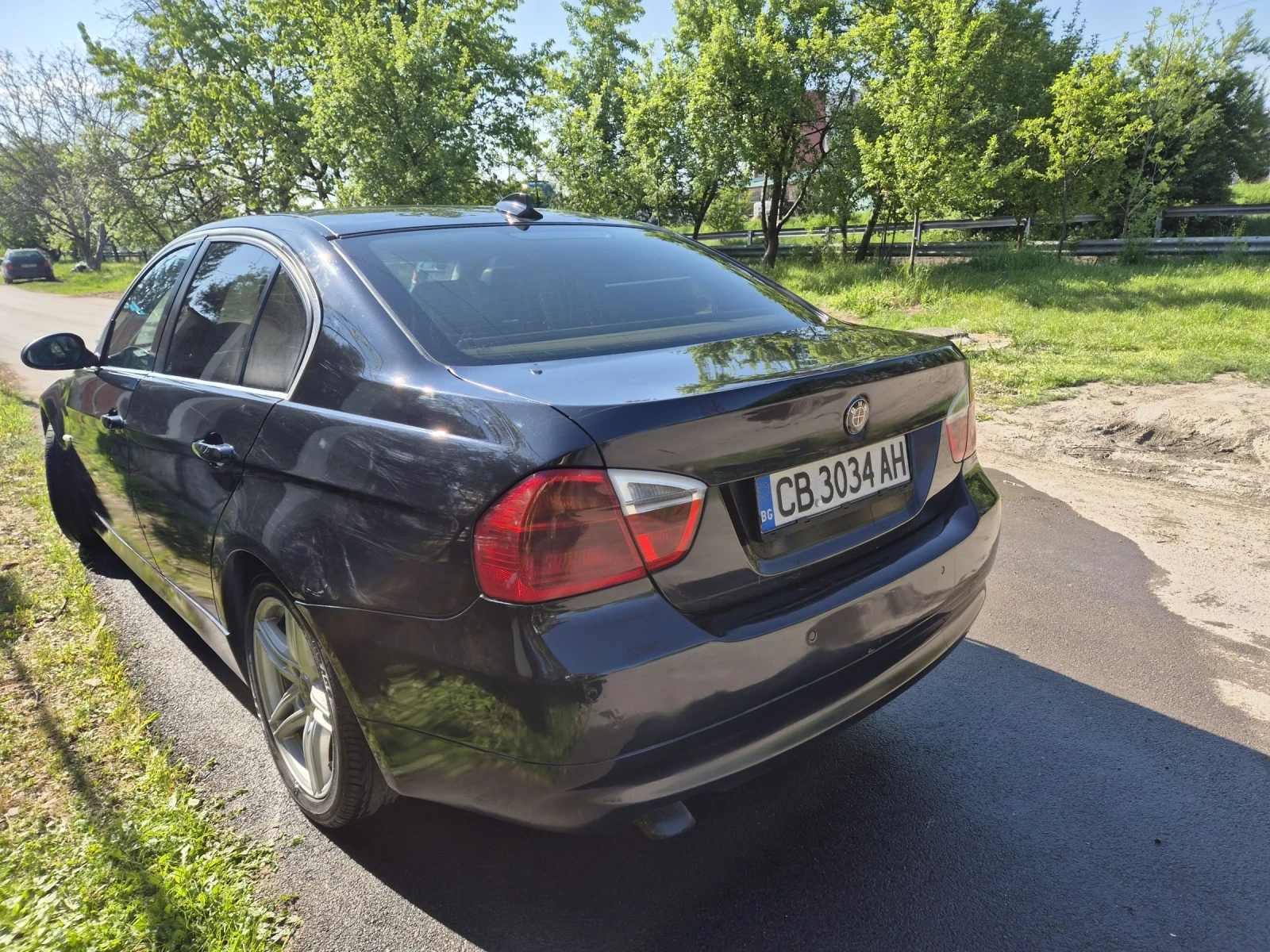 BMW 318  - изображение 4