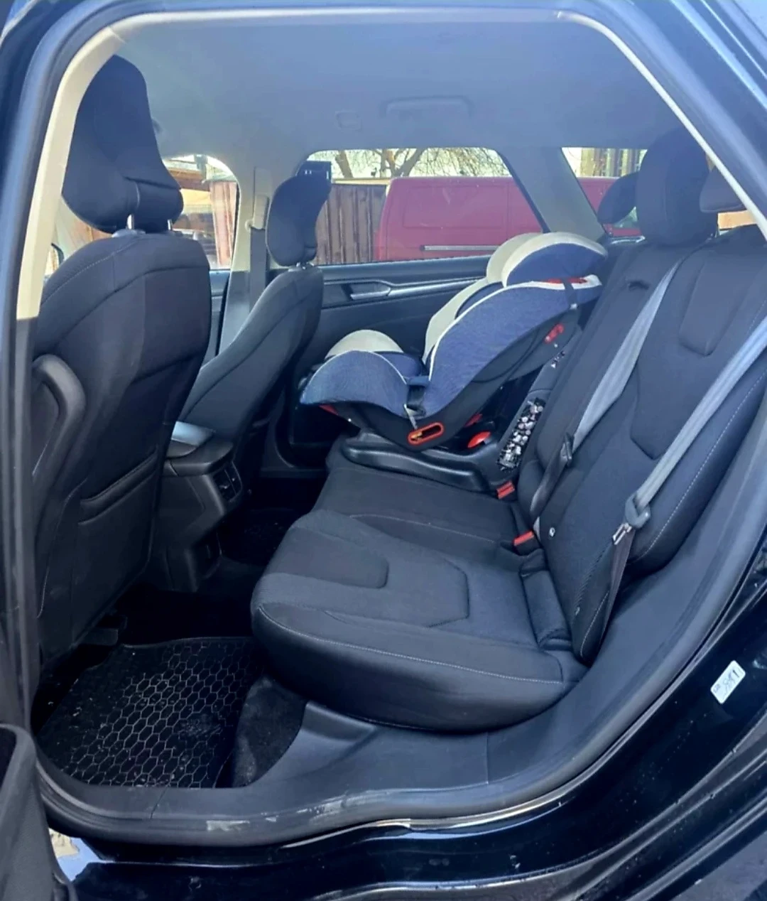 Ford Mondeo Titanium  - изображение 8
