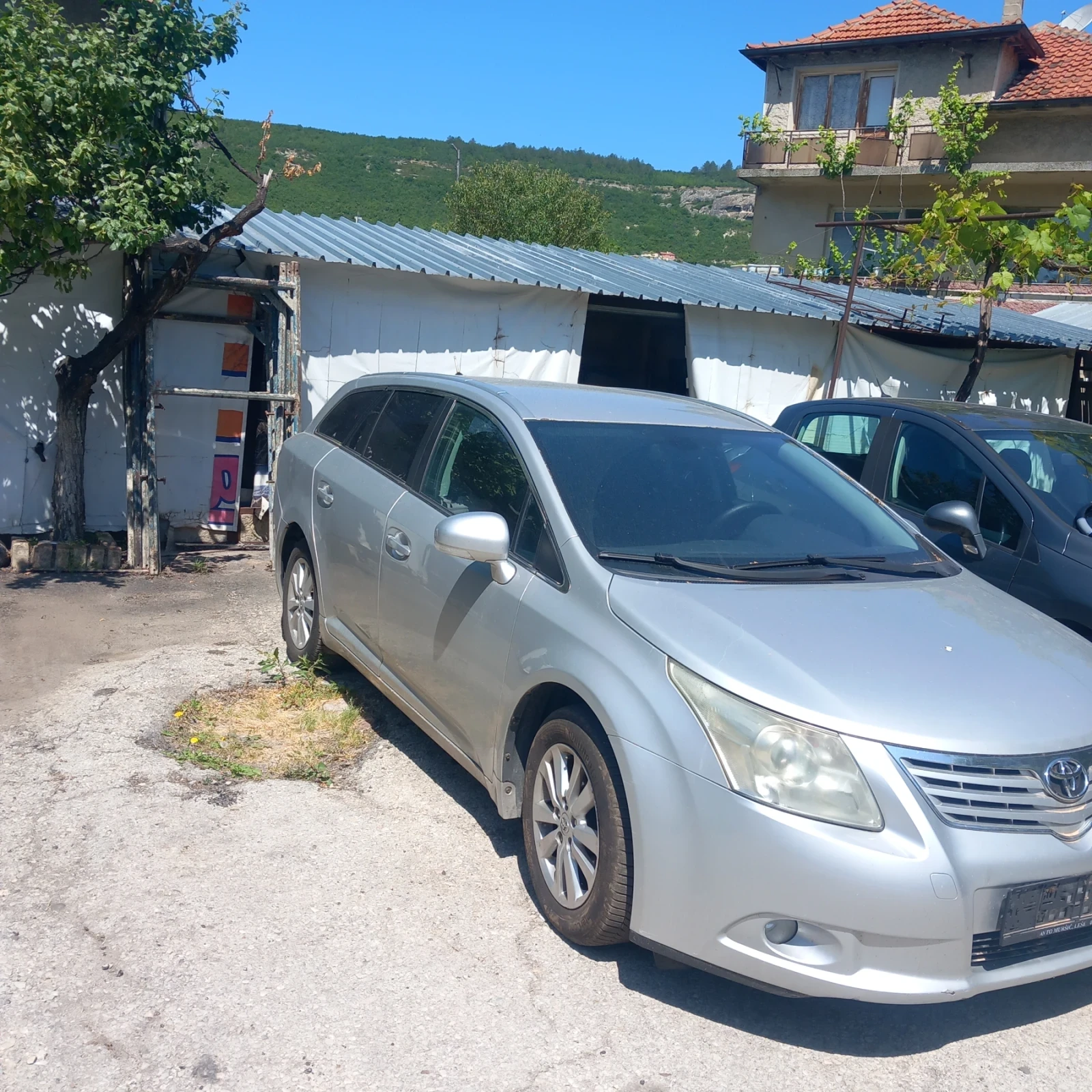Toyota Avensis 2, 0D4D - изображение 2
