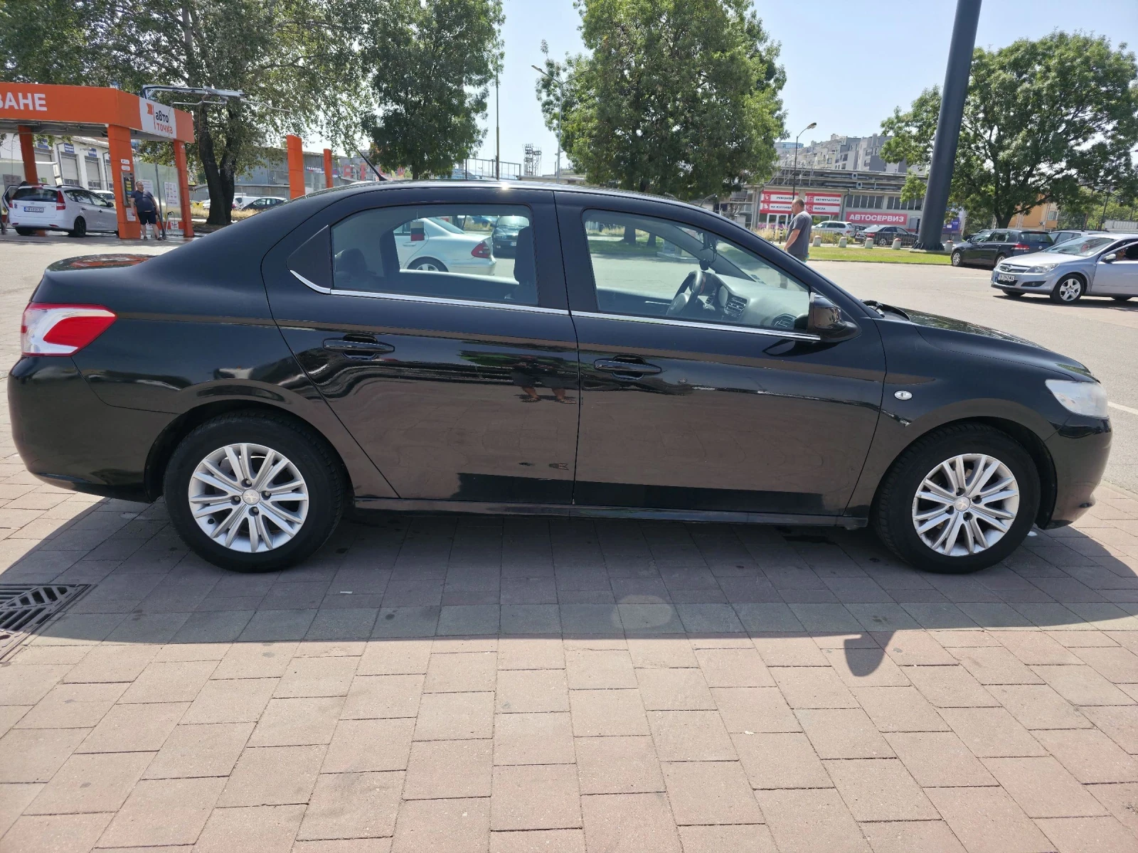 Peugeot 301 Allure - изображение 7