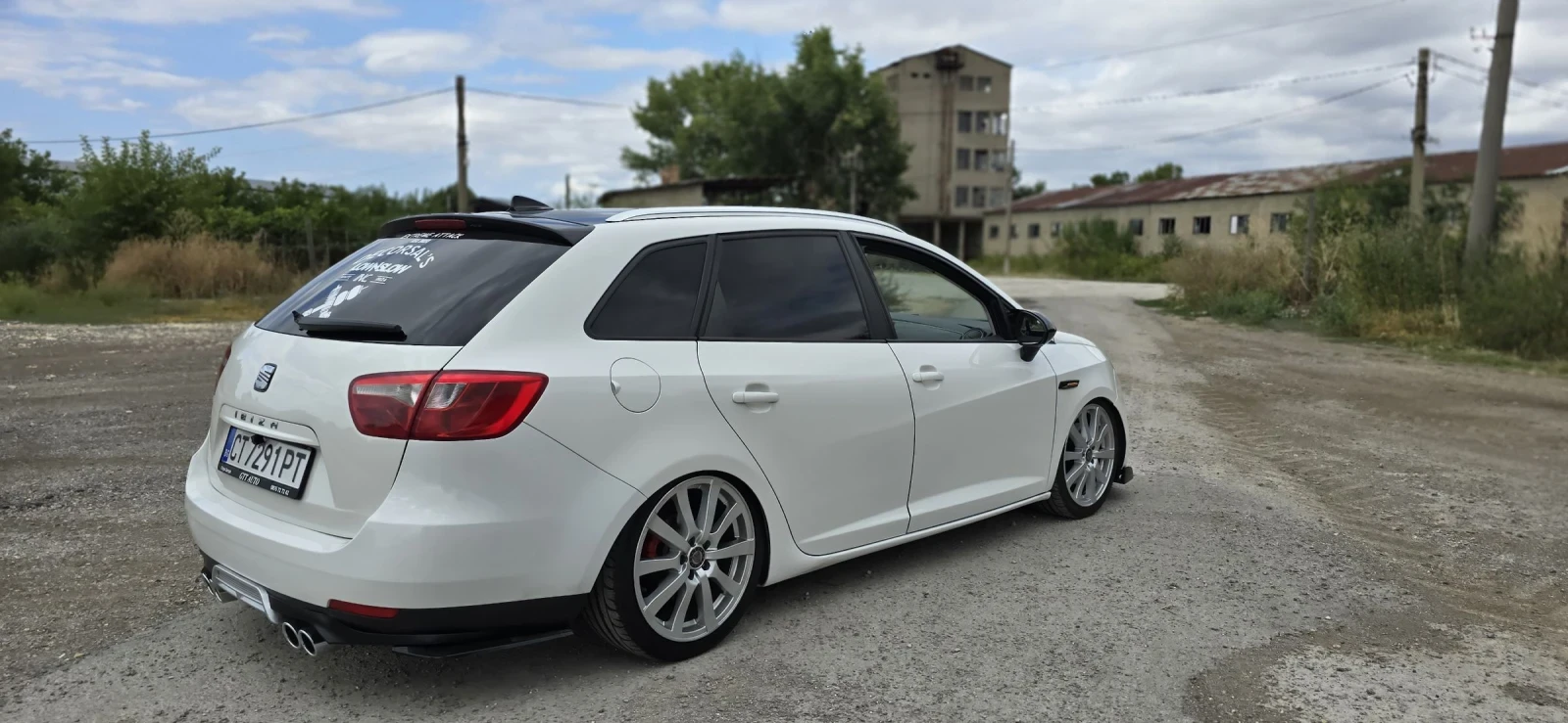 Seat Ibiza 1.6 TDI TUNING, снимка 3 - Автомобили и джипове - 52086105
