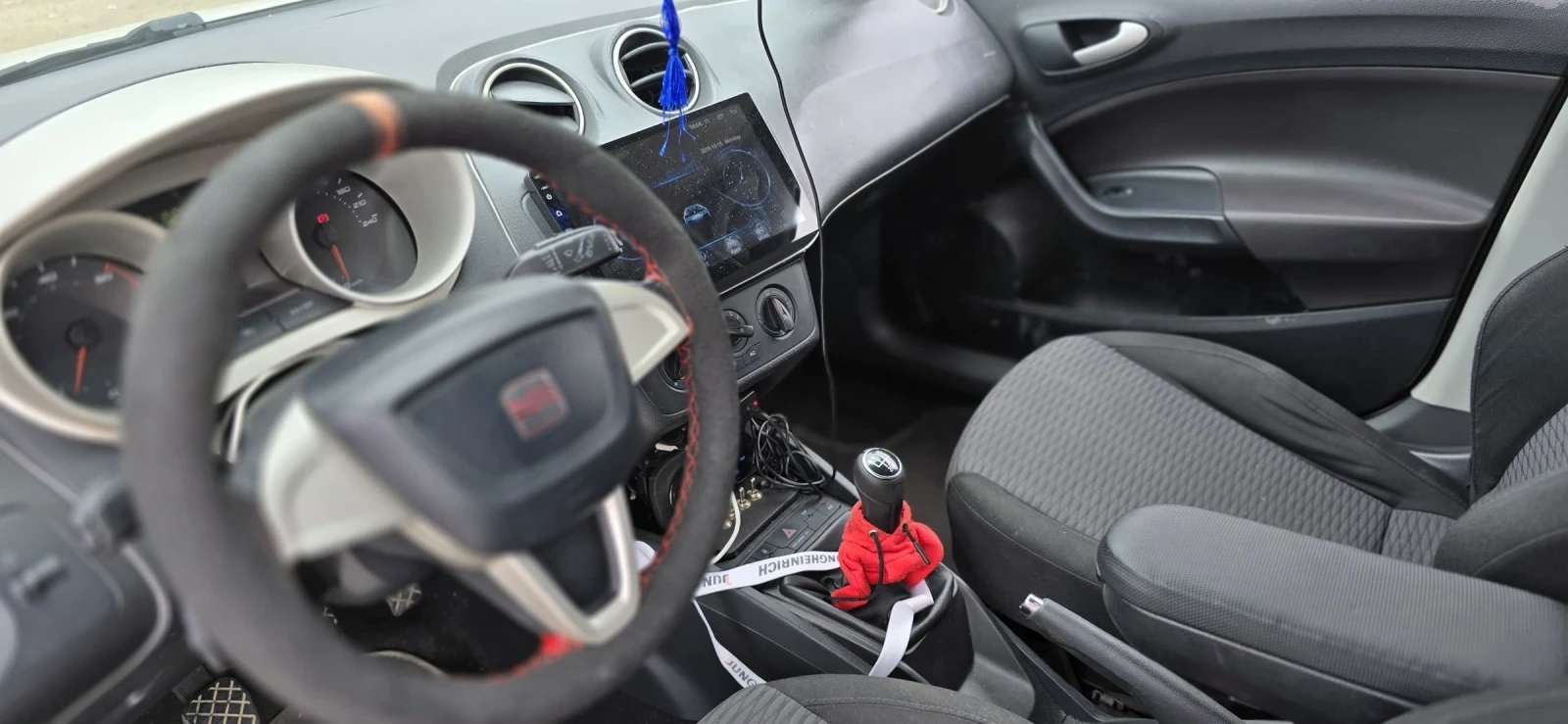 Seat Ibiza 1.6 TDI TUNING, снимка 9 - Автомобили и джипове - 52086105