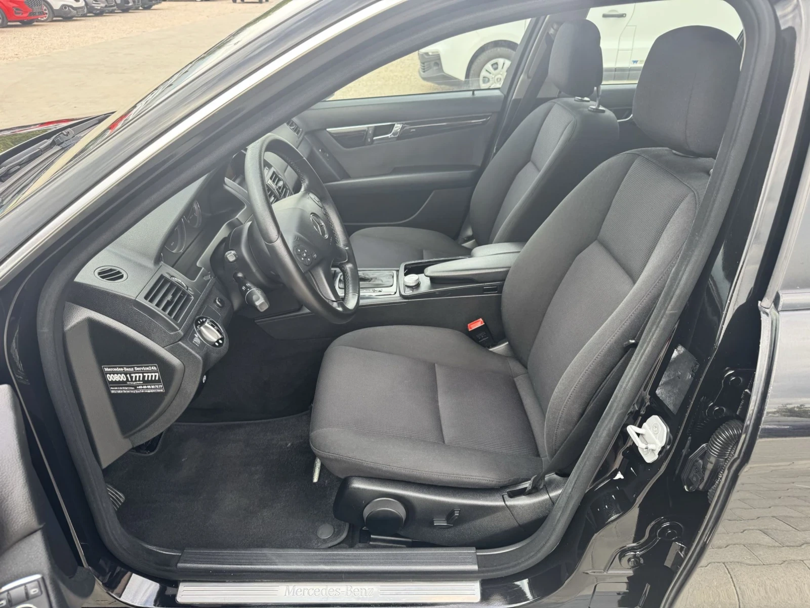 Mercedes-Benz C 180 1.8 automatic GAZ | Mobile.bg — изображение 9