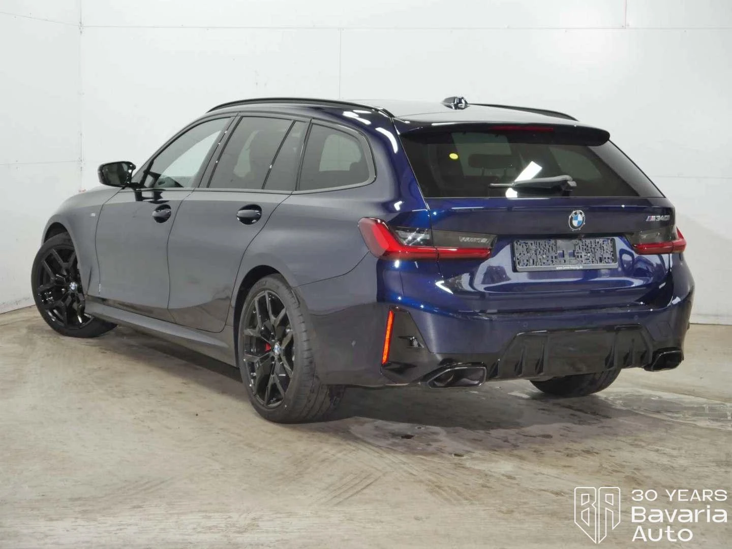 BMW 340 M340i xDrive Touring Sportautomatic - изображение 2