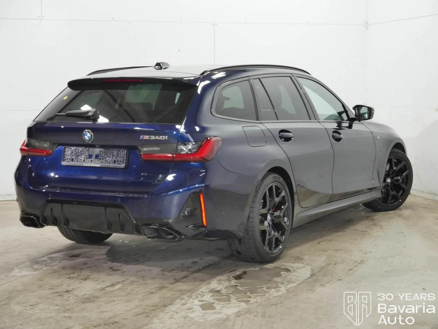BMW 340 M340i xDrive Touring Sportautomatic - изображение 3