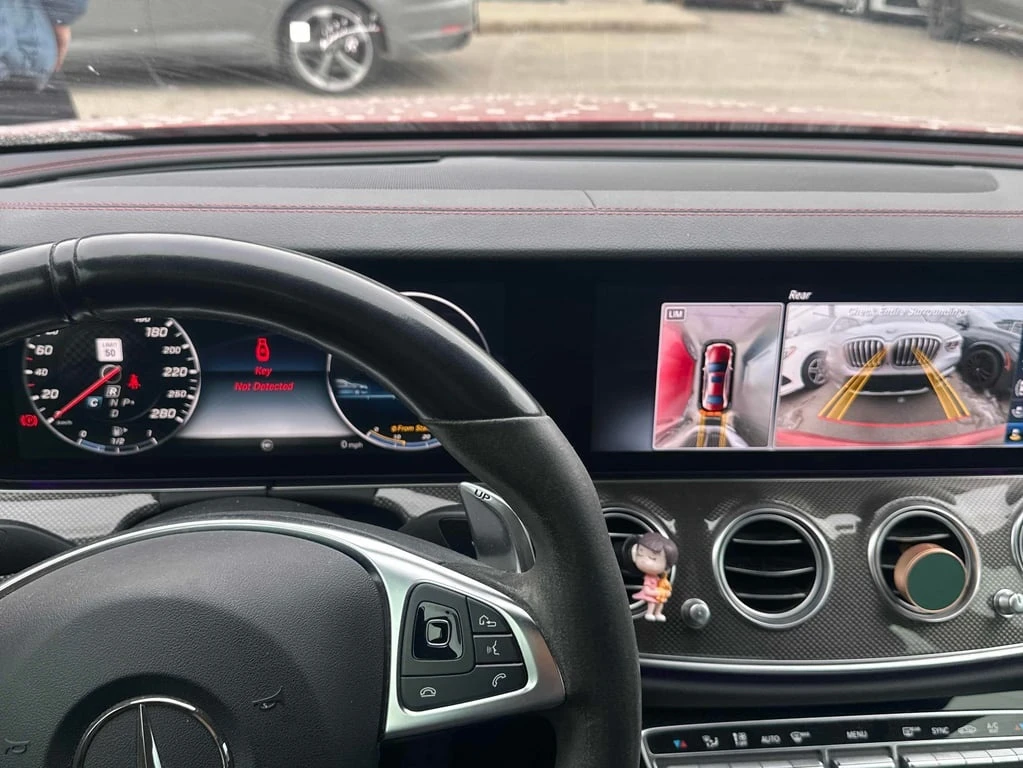 Mercedes-Benz E 43 AMG * CARFAX * БЕЗ ПЪРВОНАЧАЛНА ВНОСКА - изображение 9