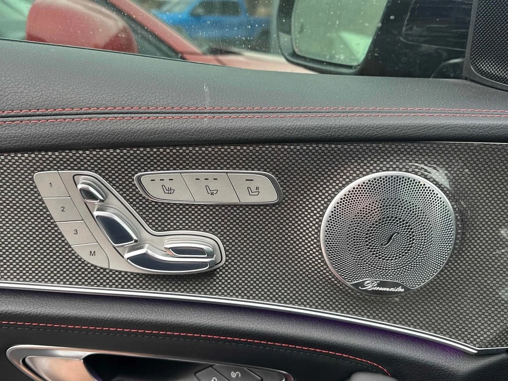 Mercedes-Benz E 43 AMG * CARFAX * БЕЗ ПЪРВОНАЧАЛНА ВНОСКА - изображение 10