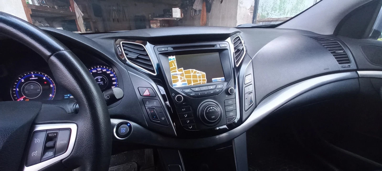 Hyundai I40, снимка 9 - Автомобили и джипове - 53739229