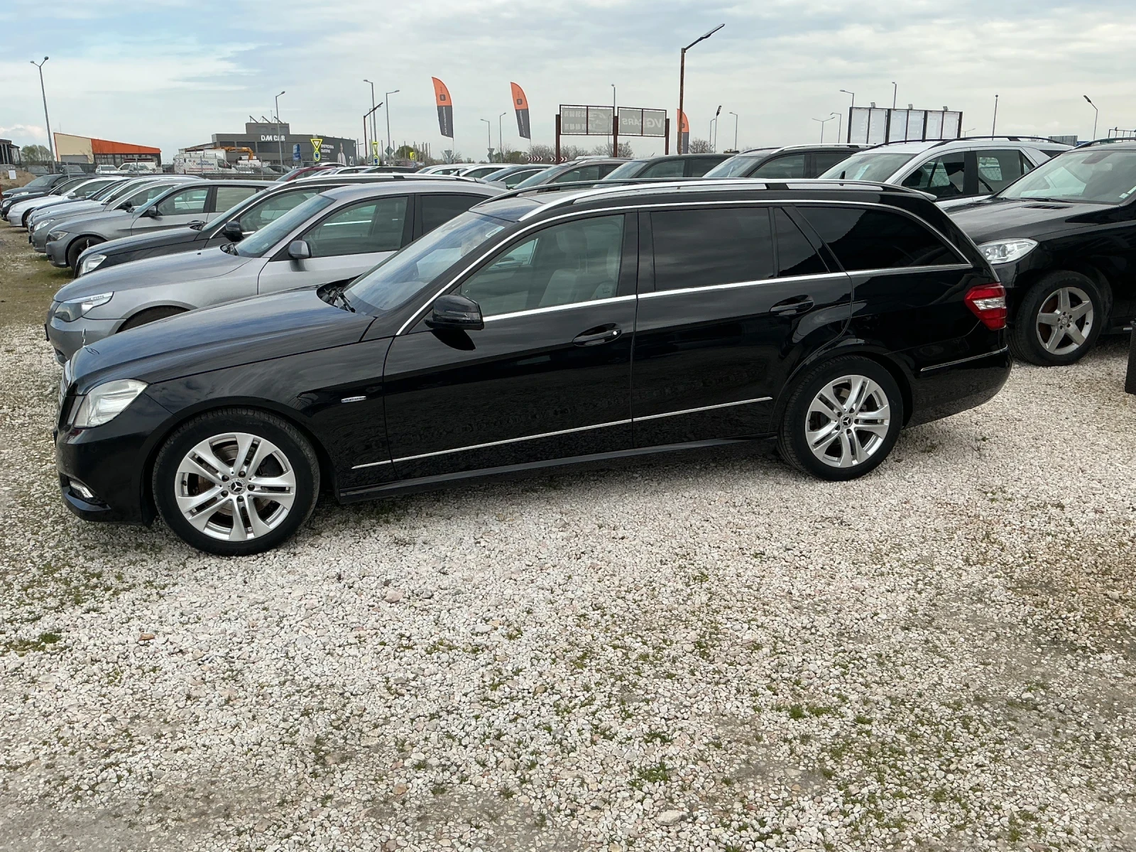 Mercedes-Benz E 250 CDI, снимка 4 - Автомобили и джипове - 54042243