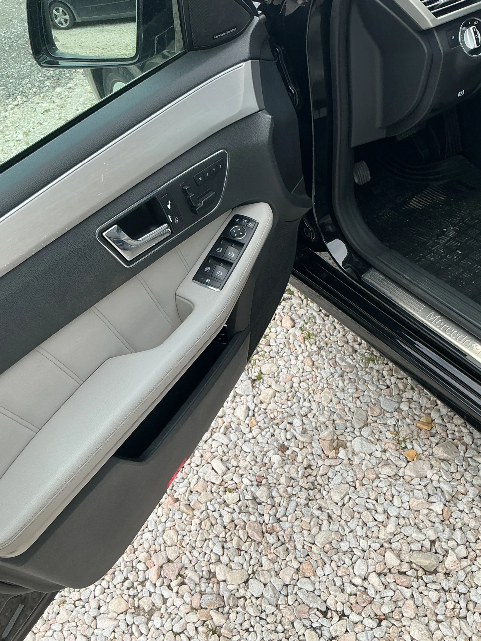 Mercedes-Benz E 250 CDI, снимка 10 - Автомобили и джипове - 54042243