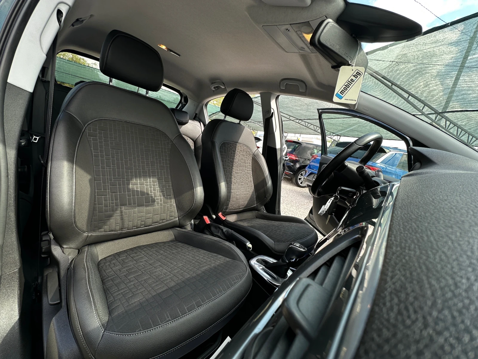 Opel Corsa Inovation^1.4* Bi-Xenon* ���������*  | Mobile.bg � ����������� 12