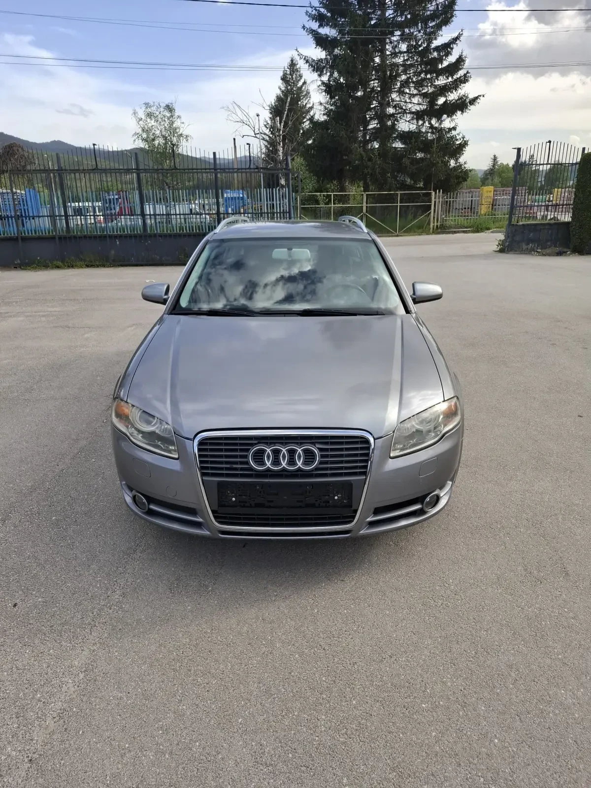 Audi A4 2.0TDI 140к.с АВТОМАТИК , снимка 3 - Автомобили и джипове - 54512149