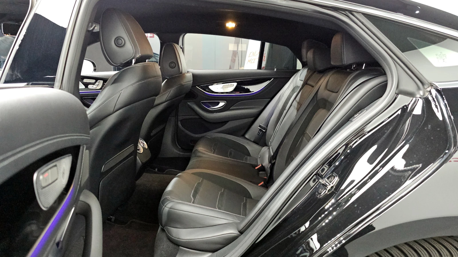 Mercedes-Benz GT 2020* 360* ОБДУХ* ДИСТРОНИК* AMBIENT* КРАЙНА ЦЕНА, снимка 16 - Автомобили и джипове - 54573002