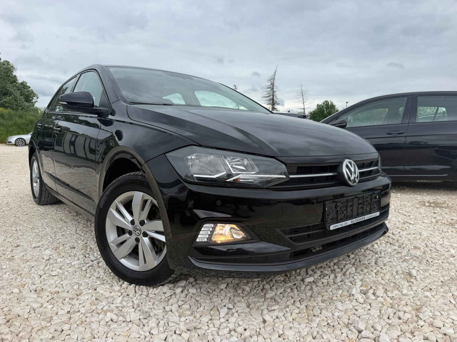 VW Polo 1.6 TDI HIGHLINE DSG NAVI CAR PLAY ANDROID AUTO, снимка 3 - Автомобили и джипове - 54632355