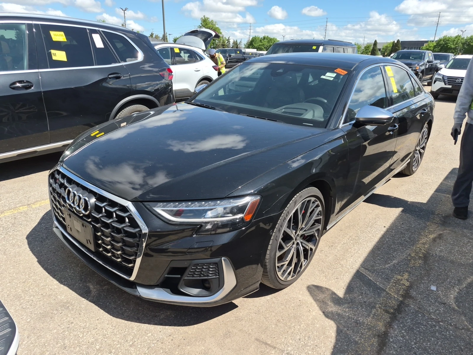 Audi S8 L * ОБДУХВАНЕ * МАСАЖИ * Blind Spot * CARFAX * 