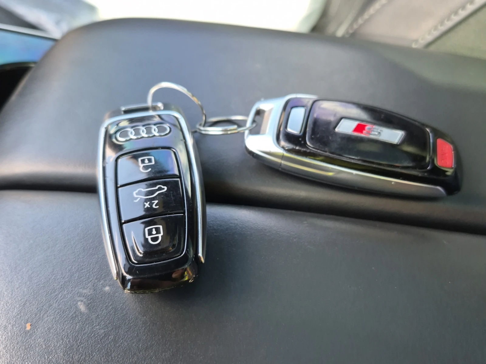 Audi S8 L * ОБДУХВАНЕ * МАСАЖИ * Blind Spot * CARFAX * , снимка 13 - Автомобили и джипове - 54756238