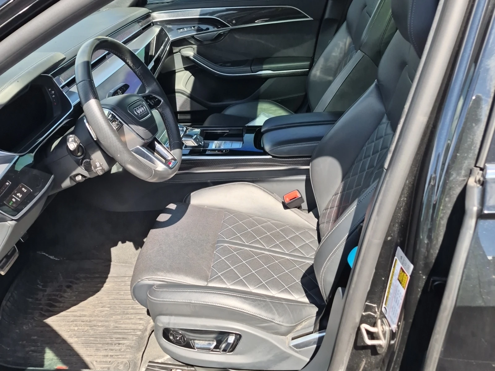 Audi S8 L * ОБДУХВАНЕ * МАСАЖИ * Blind Spot * CARFAX * , снимка 9 - Автомобили и джипове - 54756238