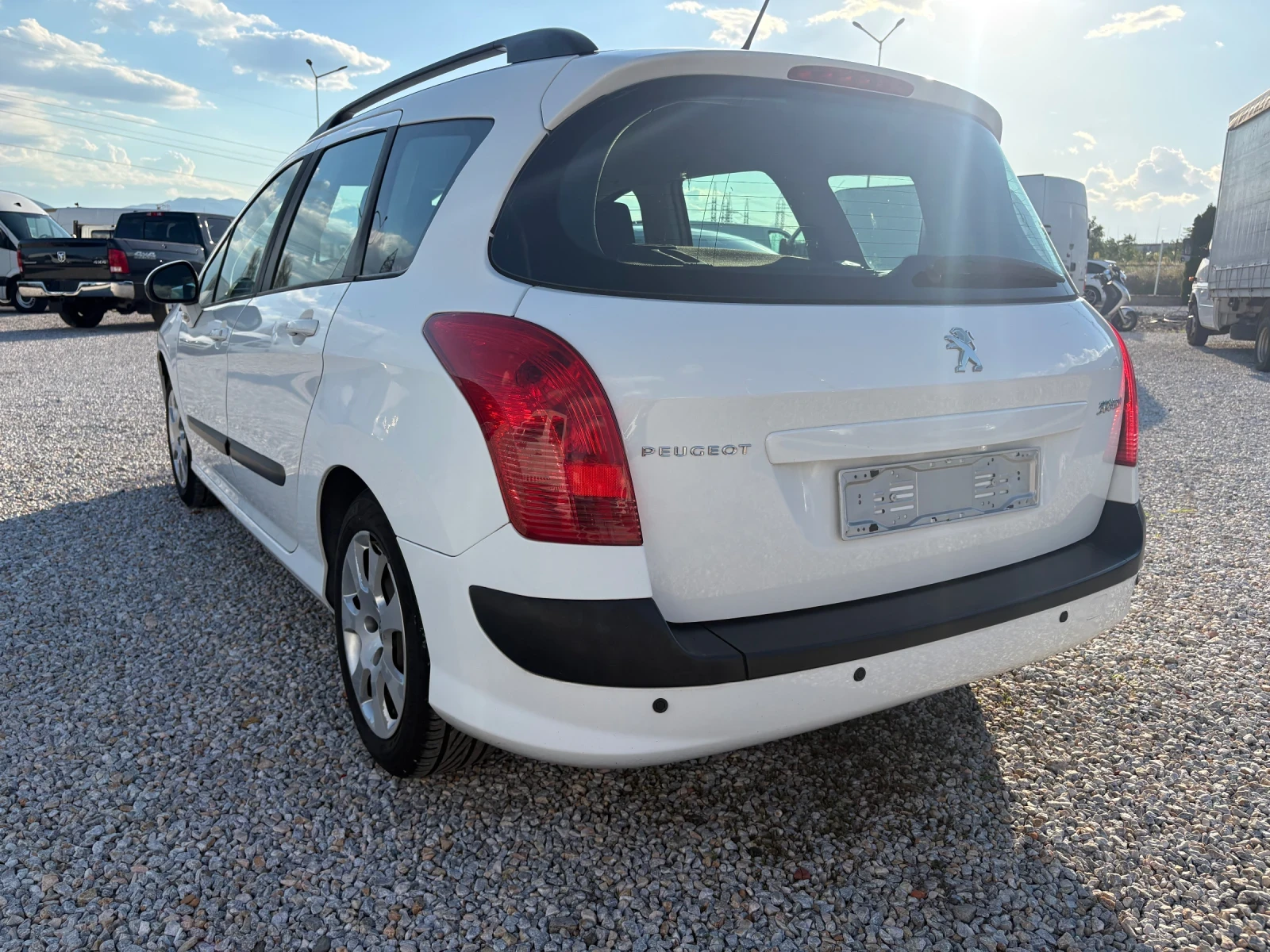 Peugeot 308 1.6 HDI, снимка 3 - Автомобили и джипове - 54961892