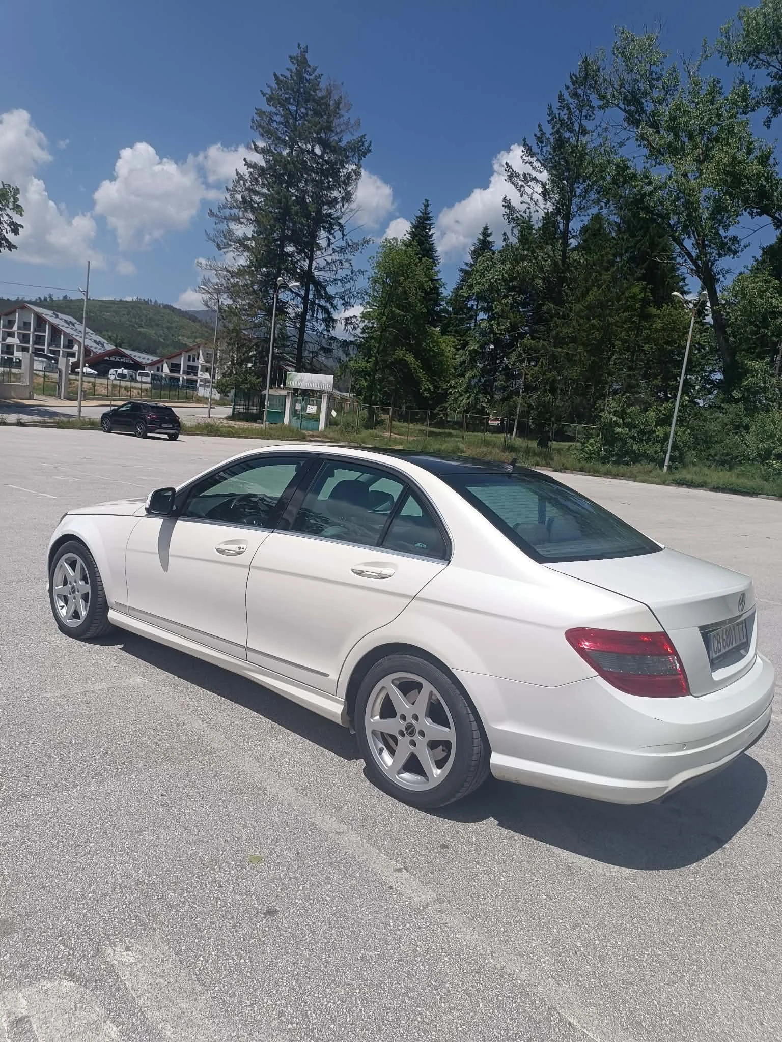 Mercedes-Benz C 220, снимка 4 - Автомобили и джипове - 55531439