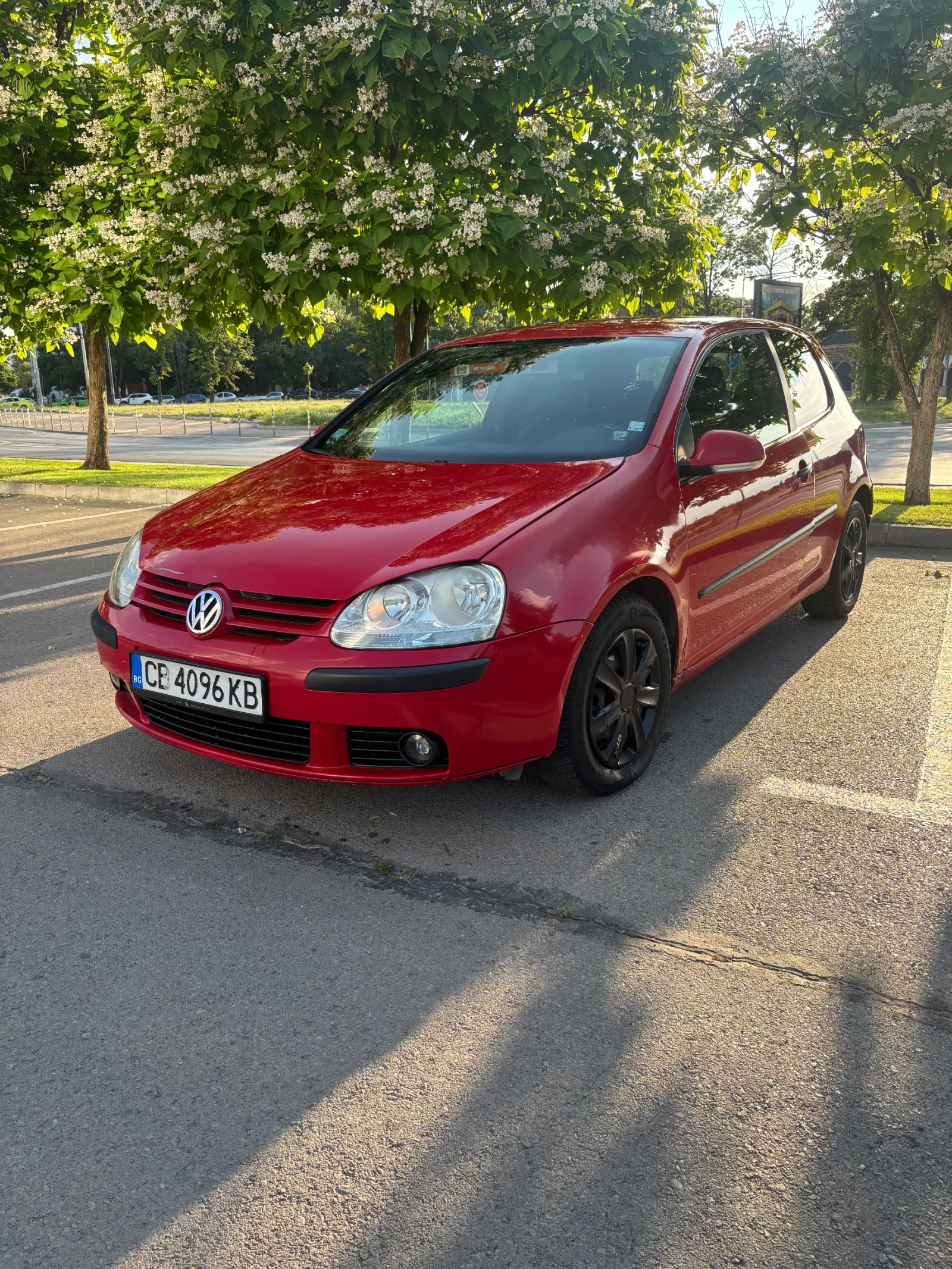 VW Golf 1.4, снимка 2 - Автомобили и джипове - 54996670