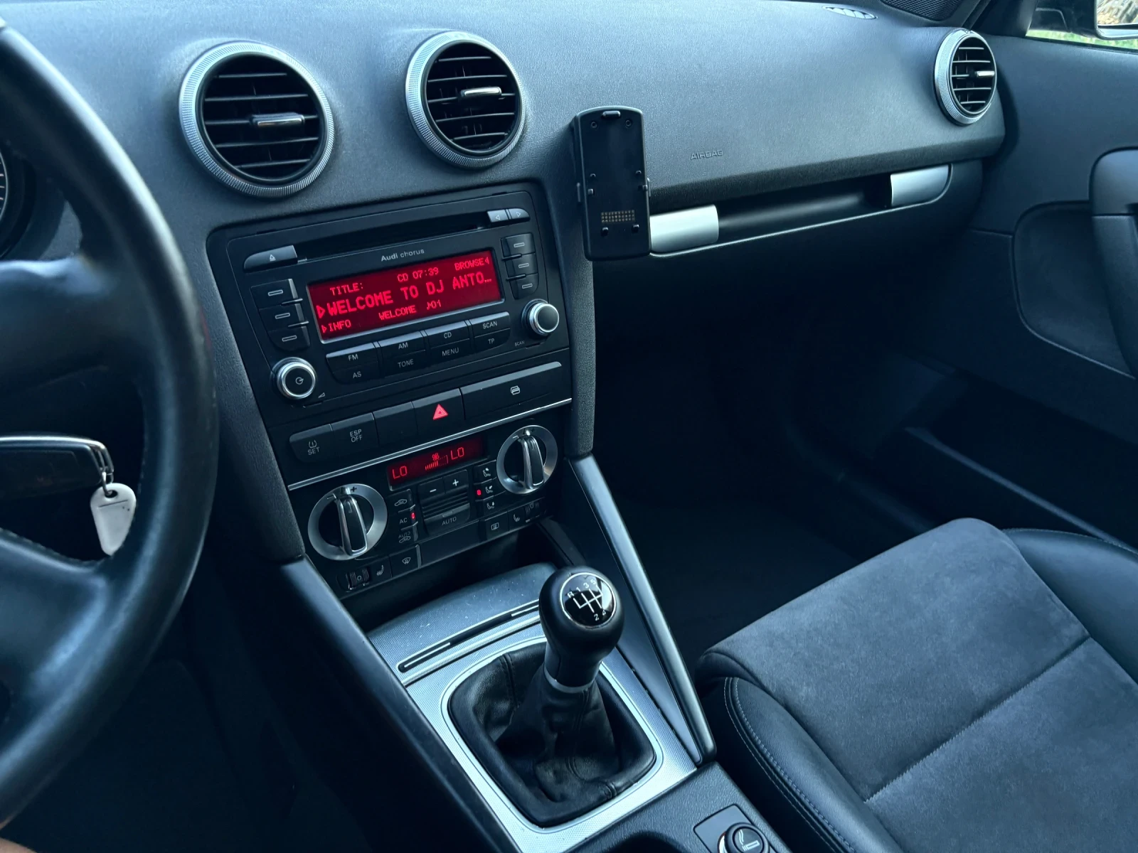 Audi A3 1.9TDI ФЕЙСЛИФТ# S-Line# , снимка 11 - Автомобили и джипове - 55245086