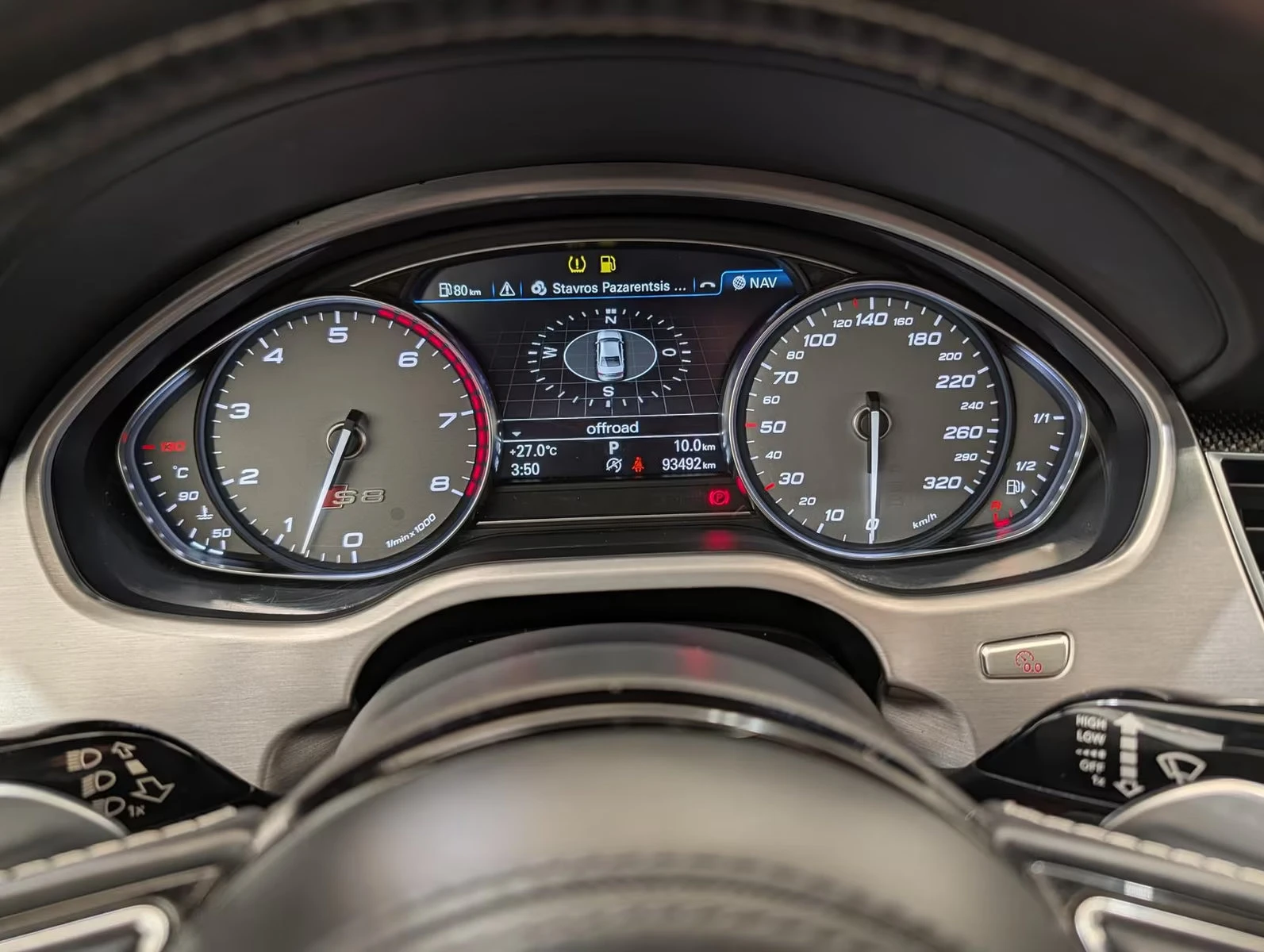 Audi S8 PLUS/605HP/KERAMIK/CARBON/360/MASS/PANO/B&O/702z, снимка 10 - Автомобили и джипове - 55487080
