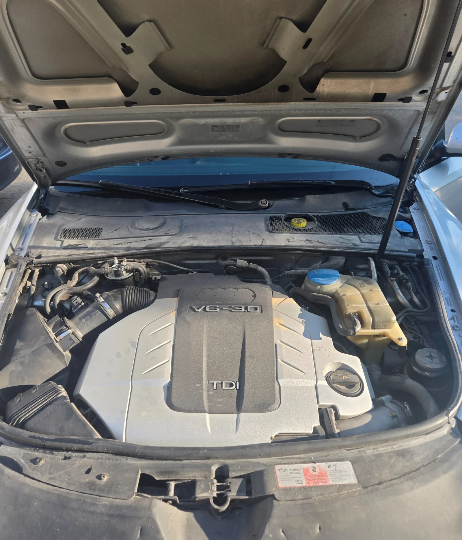 Audi A6 3.0, снимка 9 - Автомобили и джипове - 55639884