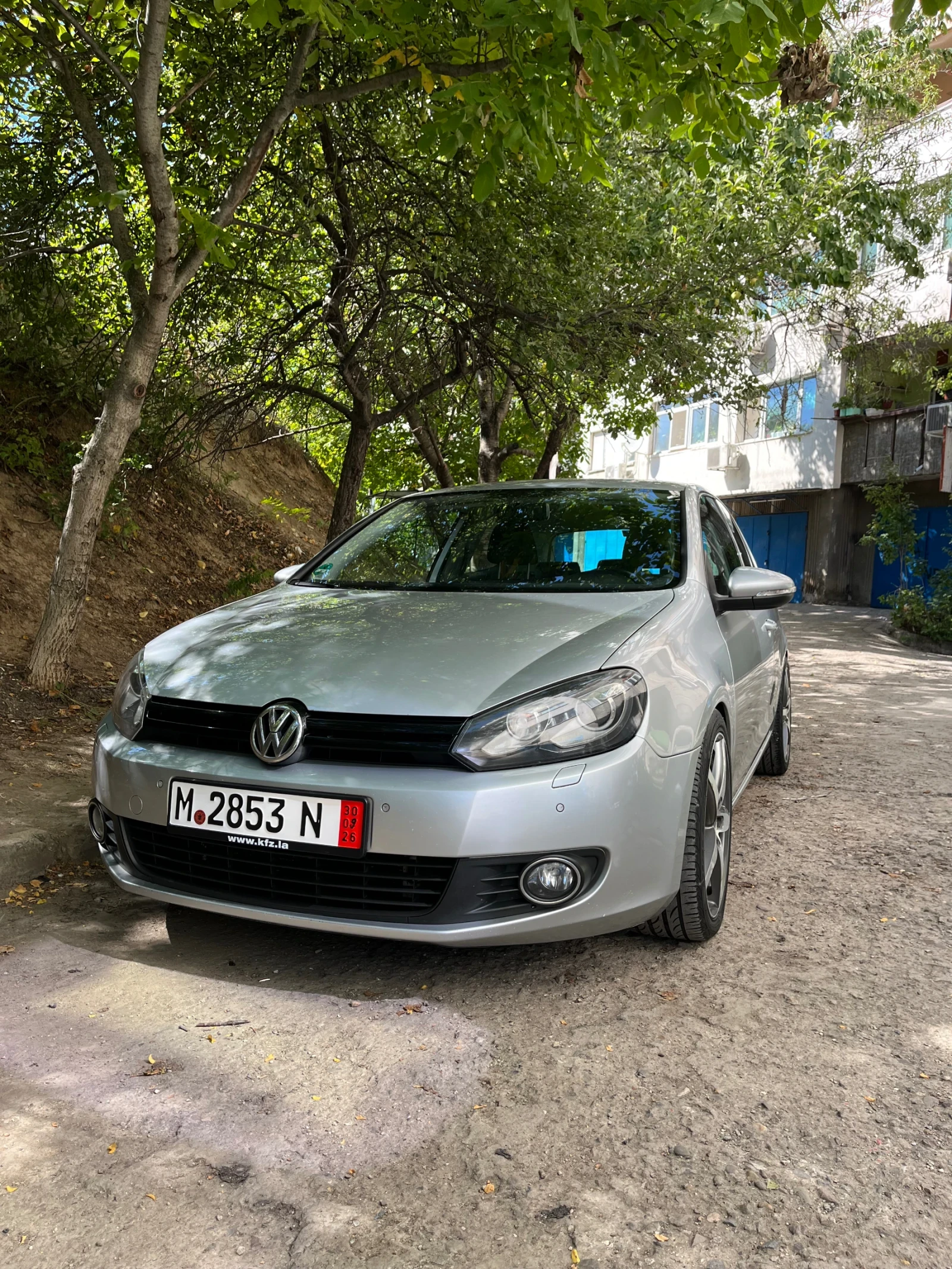 VW Golf, снимка 3 - Автомобили и джипове - 56167556