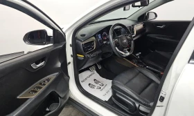 Kia Stonic Diesel 1.6 Prestige * НАЙ-ДОБРА ЦЕНА В БЪЛГАРИЯ* , снимка 10
