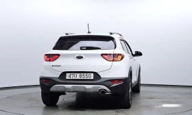 Kia Stonic Diesel 1.6 Prestige * НАЙ-ДОБРА ЦЕНА В БЪЛГАРИЯ* , снимка 4