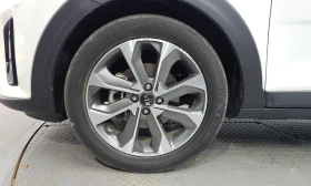 Kia Stonic Diesel 1.6 Prestige * НАЙ-ДОБРА ЦЕНА В БЪЛГАРИЯ* , снимка 5