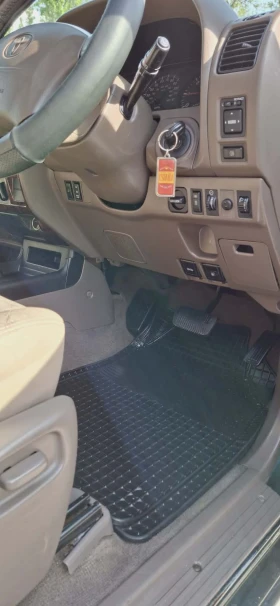 Toyota Land cruiser, снимка 11
